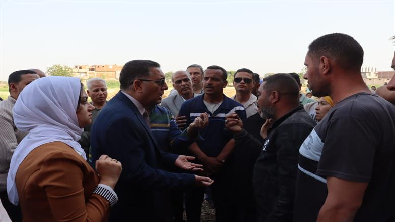 محافظ القليوبية تطلق مبادرة لدعم الشباب والحد من البطالة والبداية بنزلاء المؤسسات الاجتماعية