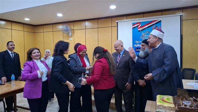 رسالة وفاء وعرفان.. بيت العائلة المصرية بأسيوط يكرم الأمهات المثاليات