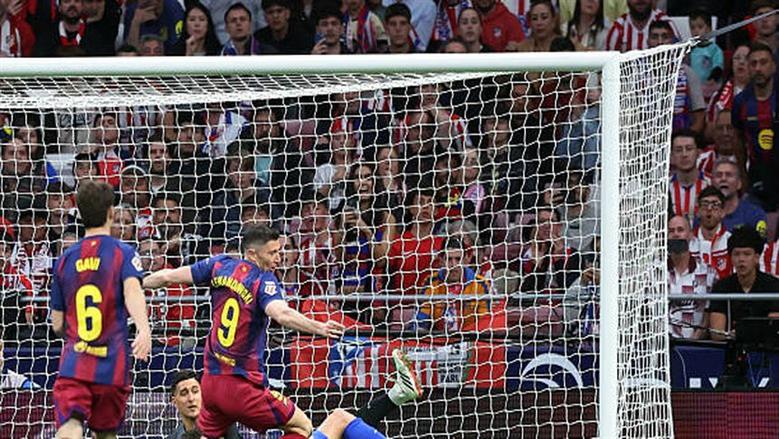 تفاصيل إصابة ثنائي برشلونة قبل صدام أتلتيكو مدريد في دوري أبطال أوروبا