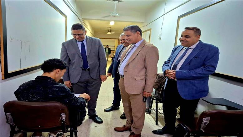  عميد إعلام الأزهر: لم نرصد مخالفات في امتحانات «الميدتيرم»
