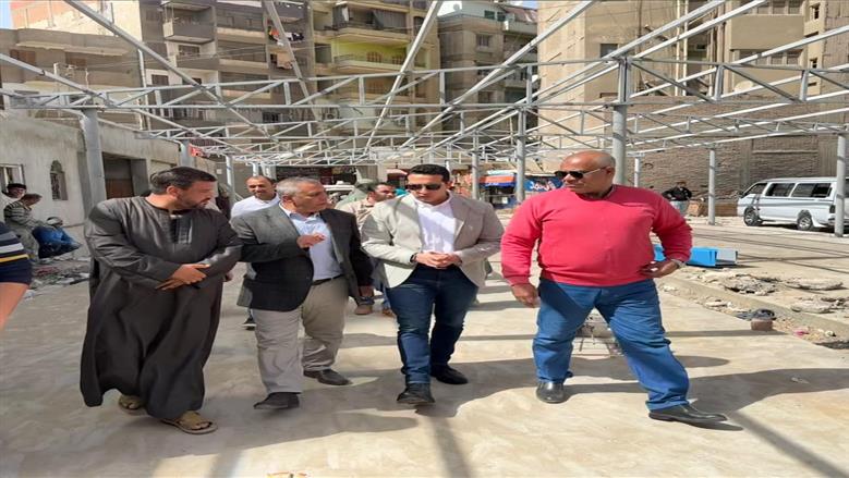نائب محافظ الفيوم يتفقد مشروعات تطوير المواقف بالمدينة