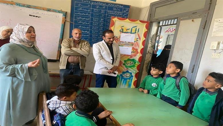 وكيل «تعليم السويس» تشدد على غرس القيم الأخلاقية والدينية في نفوس الطلاب 