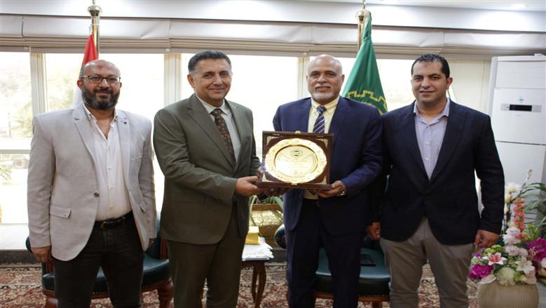 محافظ القليوبية يستقبل وفد نقابة أطباء الأسنان لبحث دعم المنظومة الصحية وتمكين شباب الأطباء