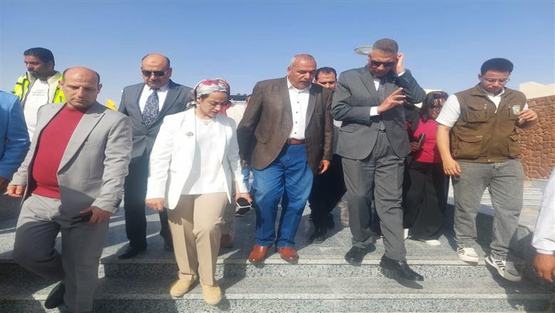 محافظ جنوب سيناء يفتتح حديقة الزهور بطور سيناء بعد الإحلال والتجديد
