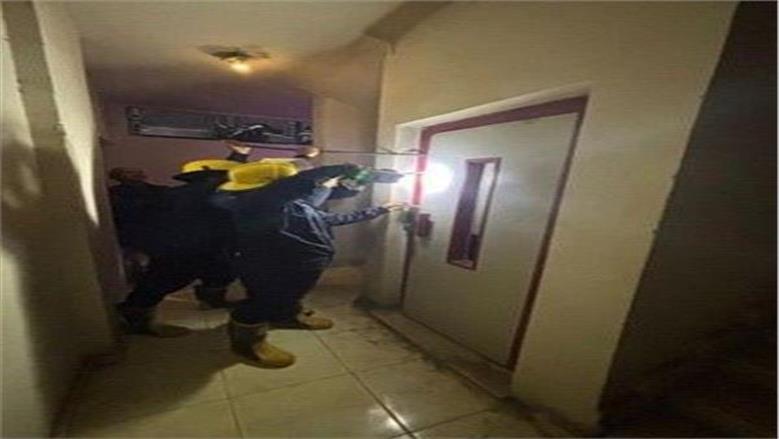 الحماية المدنية تنقذ فرد أمن عطل به مصعد بالشيخ زايد