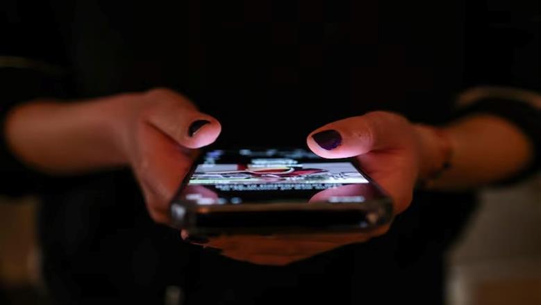 بدءا من هذا الموعد.. اليونان تتجه لحظر وسائل التواصل الاجتماعي للأطفال دون الـ15 عاما 