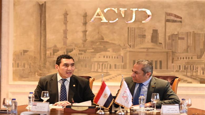 وزير الشباب يلتقي رئيس مجلس إدارة شركة العاصمة الإدارية لتكثيف أوجه التعاون المشترك
