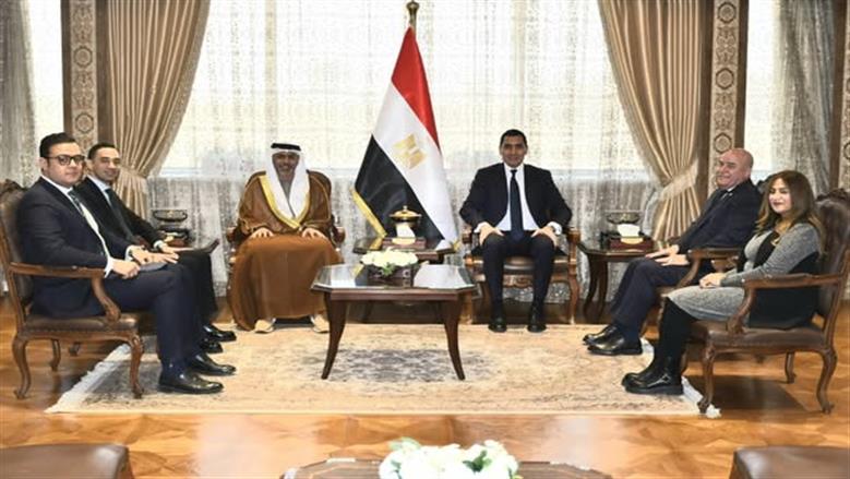 جوهر نبيل وزير الشباب يستقبل السفير الإماراتي في مصر