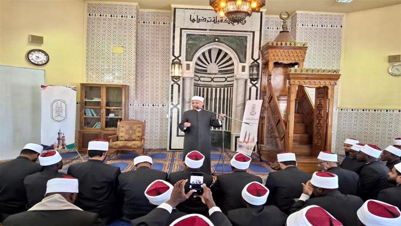 بمشاركة 4 وفود دولية.. أكاديمية الأزهر تحتفل باختتام دورة إعداد الداعية المعاصر