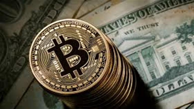 البيتكوين تحت الضغط.. هل يعيد سيناريو انهيار 2022 نفسه من جديد؟