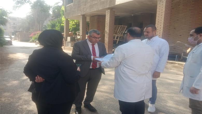 «عبد الغفار» يوجه بوضع خطة زمنية عاجلة لتجهيز منشآت «التأمين الشامل» في المنيا