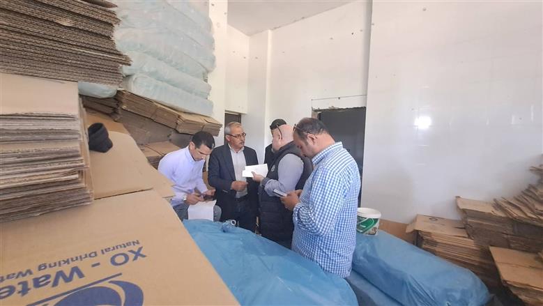 ضبط مصنع مياه معدنية مغشوشة في بلطيم بكفر الشيخ والتحفظ على 8 آلاف عبوة مقلدة