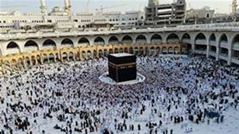 «الطيران»: 277 رحلة لنقل 26 ألف حاج لمدينتي مكة والمدينة