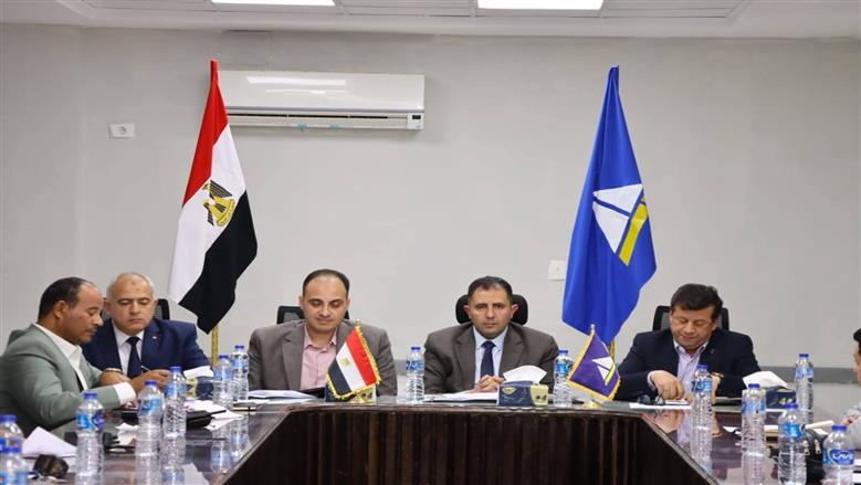 محافظ دمياط يطلق مبادرة «خطوة لقرية أفضل» لتحسين الخدمات بالريف