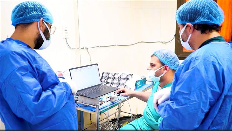 فريق طبي بجامعة أسيوط ينجح في استئصال بؤرة صرعية مستعصية لشاب بأحدث التقنيات