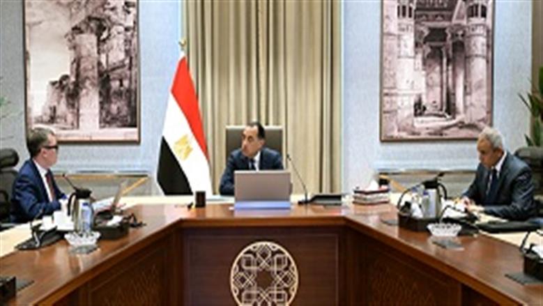 رئيس الوزراء يتابع الموقف التنفيذي لخطة العام المالي 2026/2025 وحوكمة الاستثمارات العامة