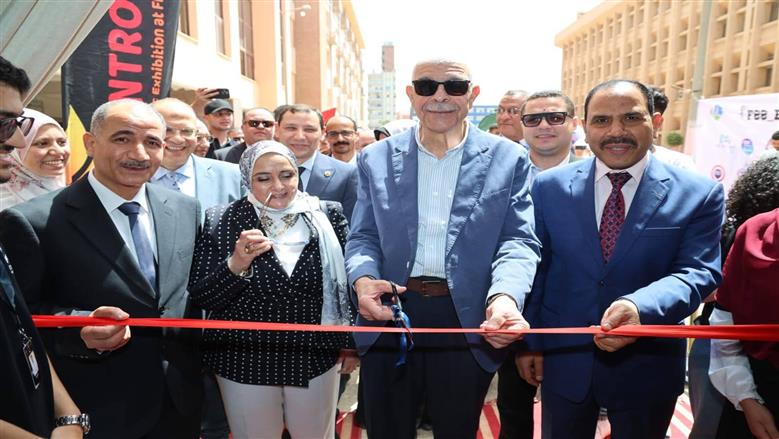 60 ابتكارا لخدمة الصناعة والمجتمع في كلية الهندسة الإلكترونية بجامعة المنوفية