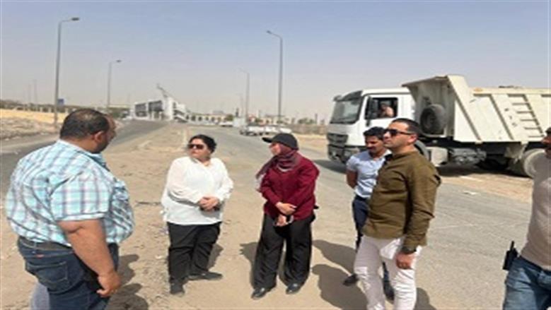 انطلاق أعمال تطوير محيط سوق العبور برفع 250 نقلة مخلفات هدم وبناء