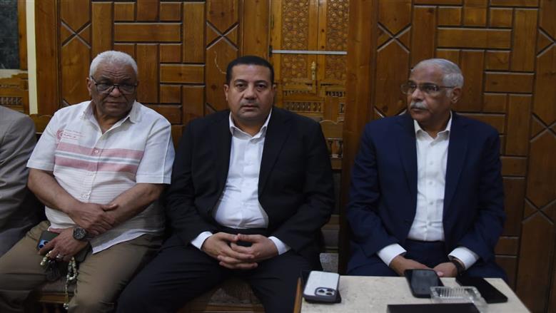 عزاء سيد العديسي