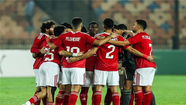 تفاصيل موافقة لاعب الأهلي على الانتقال إلى بيراميدز