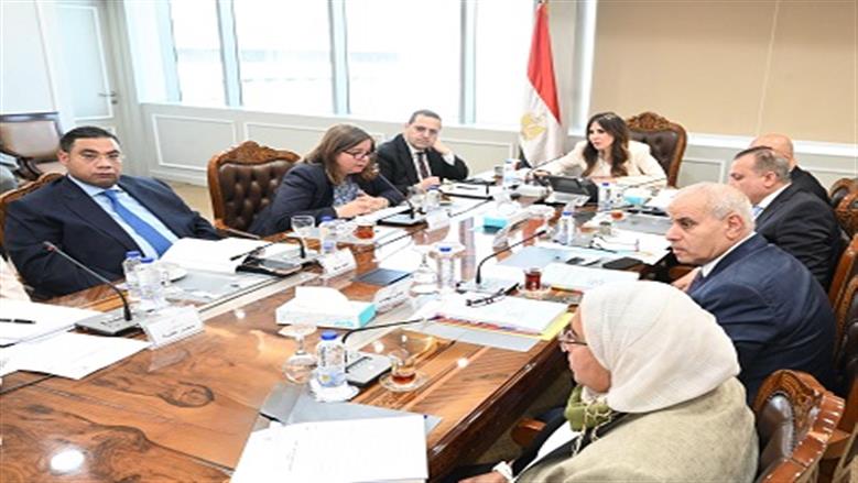 الإسكان تستعرض موقف وحدات محدودي ومتوسطي الدخل ضمن المبادرة الرئاسية.. واستجابة لـ99% من الشكاوى