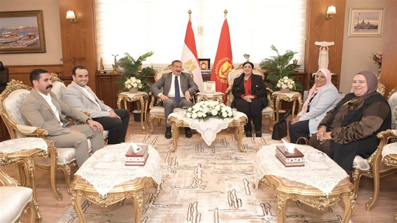 محافظ بورسعيد يناقش الاستعدادات النهائية لافتتاح وتشغيل وحدة طب أسرة مدينة سلام مصر