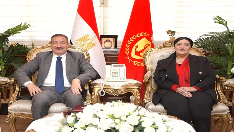محافظ بورسعيد يناقش الاستعدادات النهائية لافتتاح وتشغيل وحدة طب أسرة مدينة سلام مصر