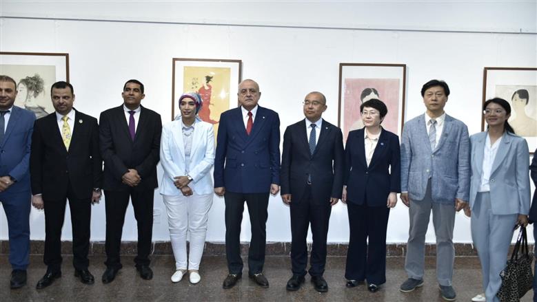محافظ الأقصر يفتتح أول مركز مصري صيني لدراسات التراث الثقافي بكلية الفنون الجميلة