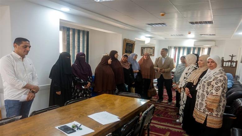 تسليم مستلزمات سفر حجاج بيت الله الحرام لجهات الإشراف بالغربية