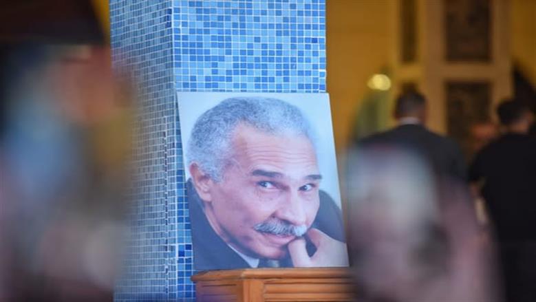 مصطفى شعبان وليلى علوي يصلان عزاء عبد الرحمن أبو زهرة