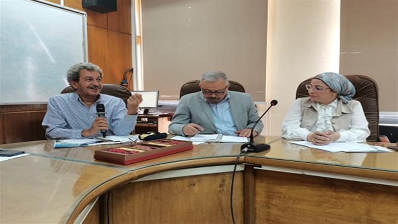 إعلام القاهرة تكرم الكاتبة الصحفية مروى ياسين لدورها في تحكيم مشروعات التخرج 