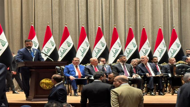 البرلمان العراقي يوافق على حكومة علي الزيدي