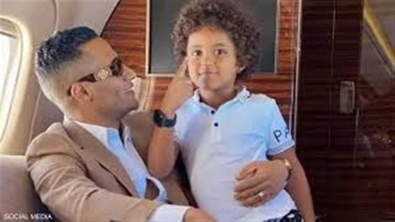 نجل محمد رمضان: «بابا نصحني مفيش حاجة توقفني ورفض يقولي أي تفاصيل عن أسد»