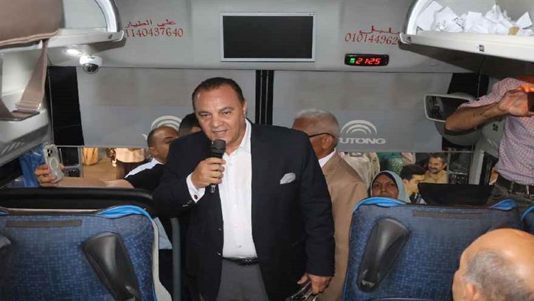 سوهاج تودع أفواج حجاج الجمعيات الأهلية.. توفير سبل الدعم والرعاية 