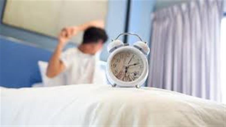 تفرز هرمونات التعب بدل اليقظة.. 5 أخطاء تدمر طاقتك في أول 30 دقيقة بعد الاستيقاظ