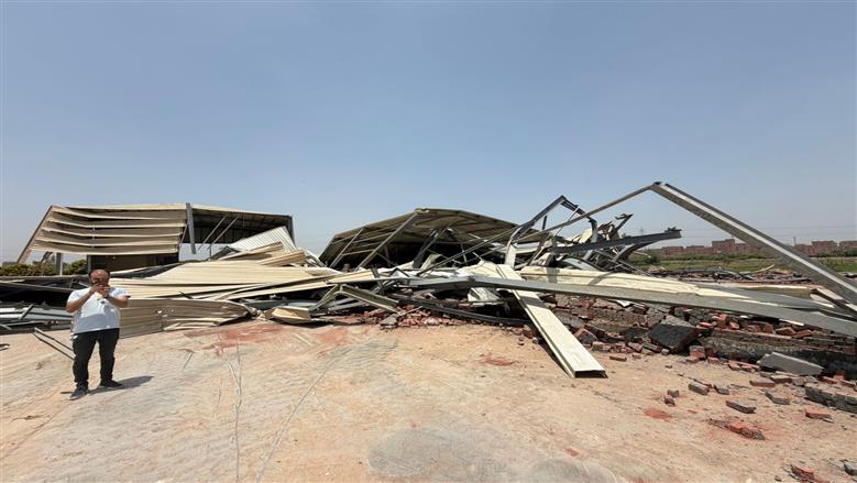 محافظ القليوبية يقود حملة مكبرة لإزالة «جمالون» مخالف على مساحة 4 آلاف متر بقليوب