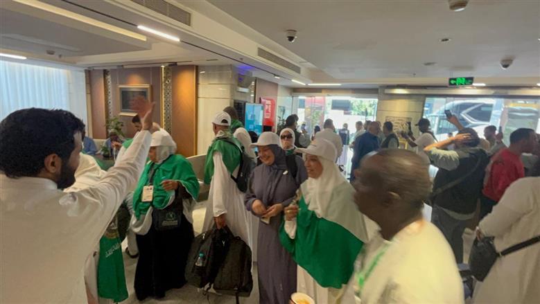 لجان السياحة ترفع درجة الاستعداد مع زيادة وصول الحجاج إلى الأراضي المقدسة