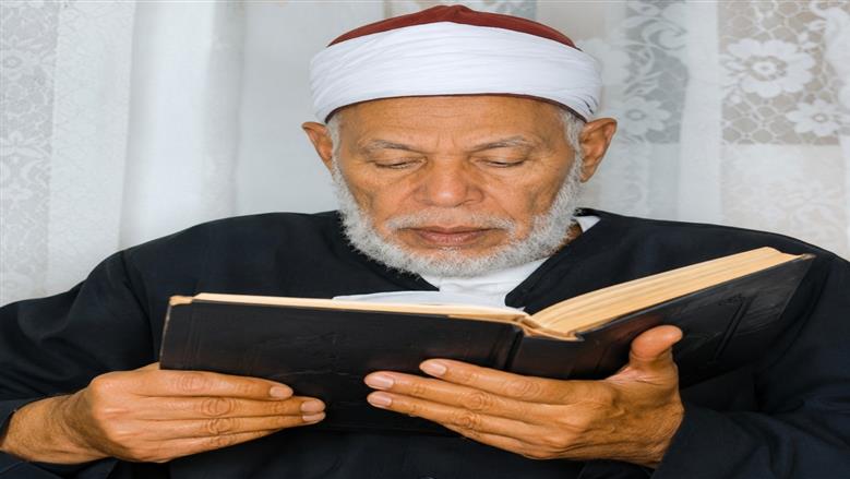 «الأوقاف» تحيي ذكرى ميلاد القارئ عامر السيد عثمان.. أسهم في توثيق أصوات قرآنية خالدة