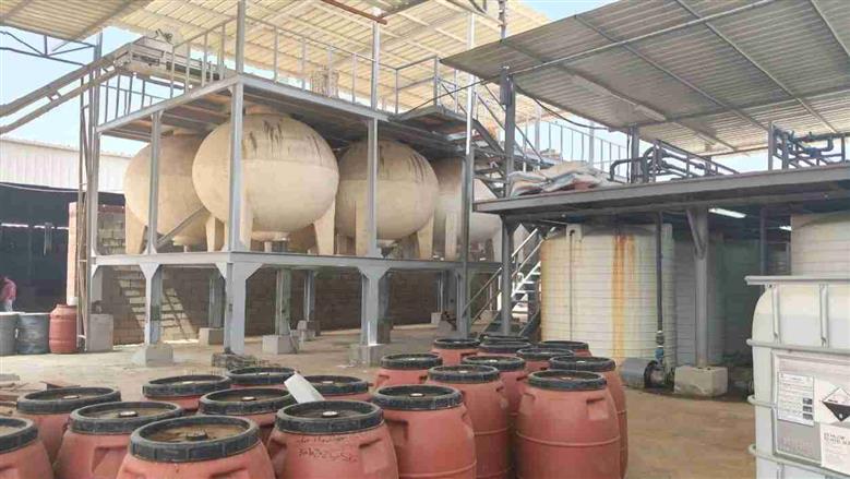 ضبط مصنع يعمل بدون ترخيص والتحفظ على 21 طن مواد كيماوية بالمنوفية