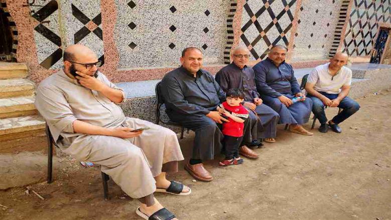 قافلة طبية على روح طبيب بقرية النخاس بالشرقية.. والكشف على أكثر من 500 حالة