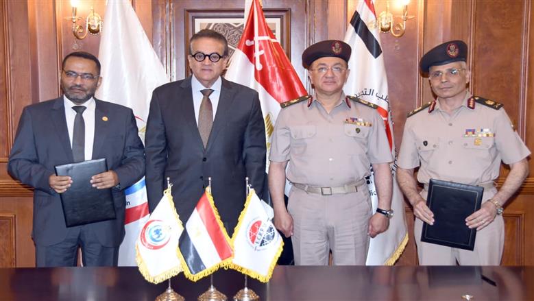 القوات المسلحة توقع بروتوكول تعاون مع وزارة الصحة.. وتفتتح مركز الباثولوجي للبحوث الطبية وبنك الدم