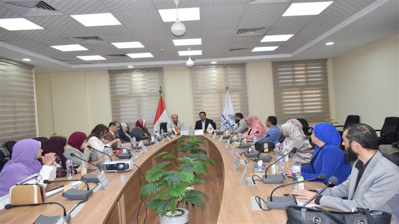 رئيس جامعة بنها يترأس مجلس كلية العلاج الطبيعي: العيادات الخارجية فرصة استثمارية