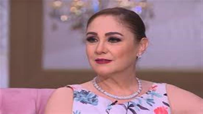 شيرين لـ«ستوديو إكسترا»: العمل مع عادل إمام يشبه الدراسة في أكاديمية للفنون