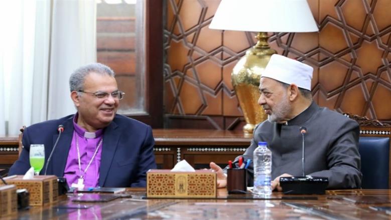 رئيس الطائفة الإنجيلية يهنئ شيخ الأزهر بقرب حلول عيد الأضحى المبارك