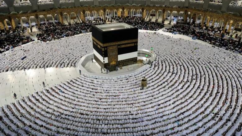 أول صوت لبّى النداء.. من هو قائل «لبيك اللهم لبيك»؟ 