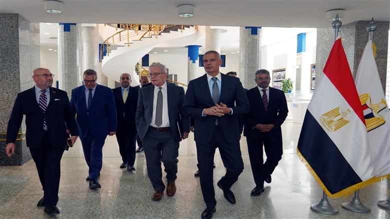 «مصر للطيران» تطلق رحلات مباشرة إلى شيكاغو ولوس أنجلوس خلال أيام
