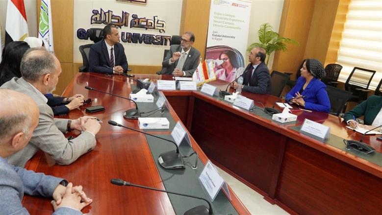تعاون مرتقب بين «سلامة الغذاء» وجامعة الجلالة لدعم البحث العلمي وتأهيل الكوادر