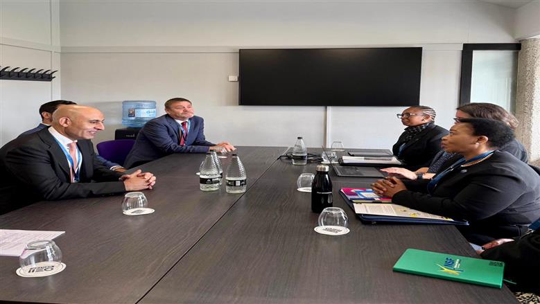 محمد عبداللطيف يبحث مع نائبة وزير التعليم العالي في جنوب أفريقيا سبل التعاون المشترك