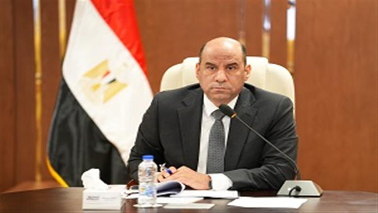 «العمل»: 2.5 مليار جنيه إعانات للعمال في 4 آلاف منشأة منذ بدء صندوق إعانات الطوارئ