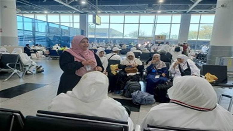 «السياحة»: أكثر من نصف حجاج السياحة في الموسم الحالي من السيدات